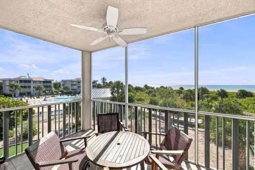 Shell Island Beach Club 6a Exquisite Beachfront Residence Steps From Lighthouse Beach - Sanibel, FL