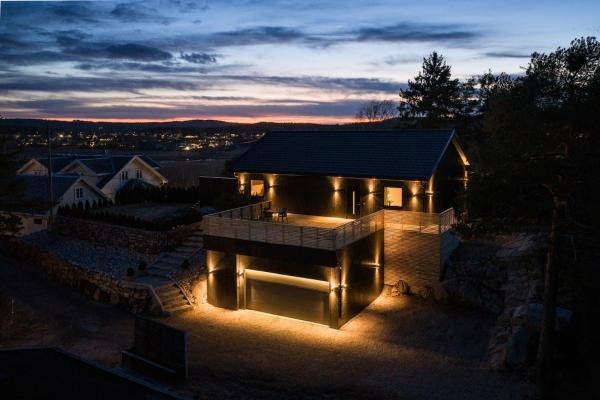 Private Modern Home, Garden And Seaview - Norway