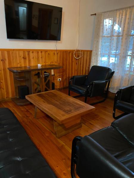 Ferreleon, Casa Familiar En Futrono - 칠레