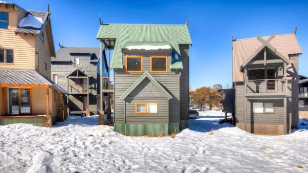 Altitude 1570 - Mount Hotham