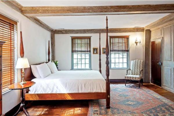 Printmakers Inn - Captain Hills And Attic Suite - 서배너
