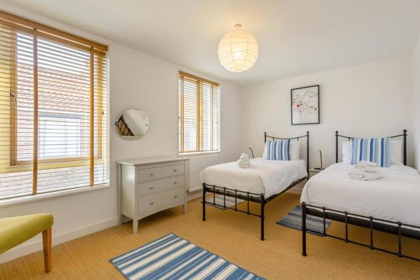Foto 2: 3 Bed in Southwold oc-ftw