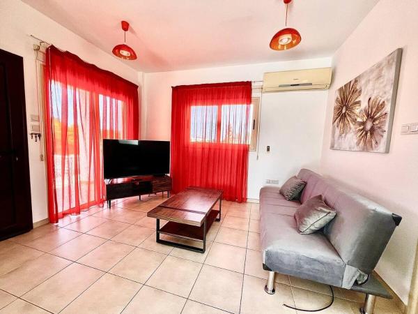 Pernera Cozy 4br Villa - Ayia Napa