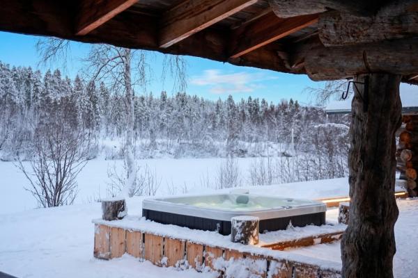 Private Log Villa By The Ivalo River - Ivalo