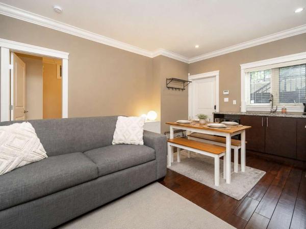 Private 1-bedroom Suite Near Cambie Village - West Vancouver