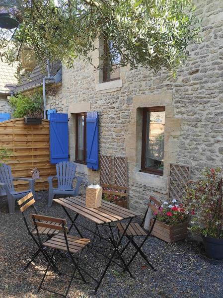 Les Volets Bleus, Gîte à La Campagne - Bayeux