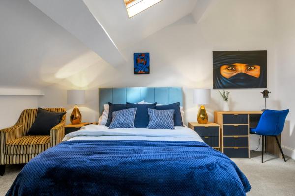 Historic 4-bed Home In Liverpool With Parking - Liverpool