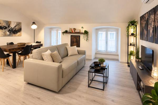 Pola Boutique Apartment - Trieste - Trieste