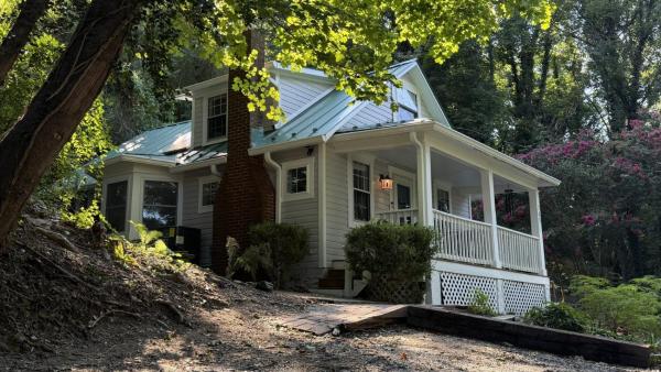 Hillside Hideaway In Lowertown Harpers Ferry - Harpers Ferry, WV
