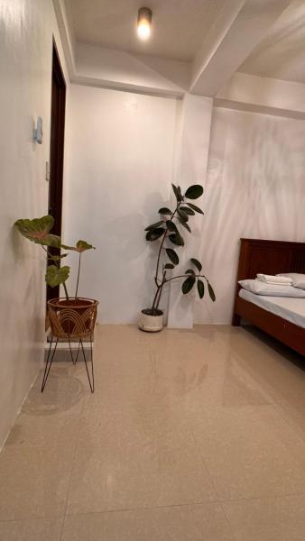 Babe Maison Transient House - San Remigio