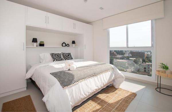 Modern Stay Recoleta With Balcony Pool&city Views - Asuncion