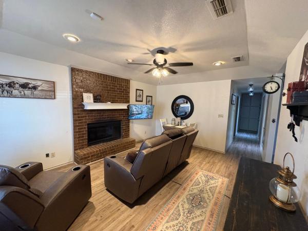 Small Cozy Home In A Culdesac - Lubbock, TX