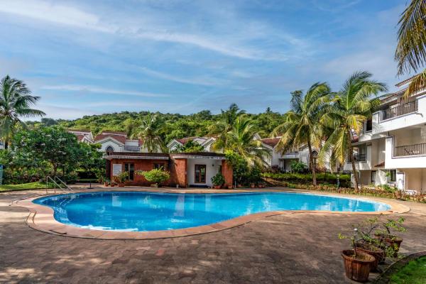 Goanhideaway Cuatro - Luxurious 2bhk 7 Mins To Baga Beach With Pvt Terrace - Goa