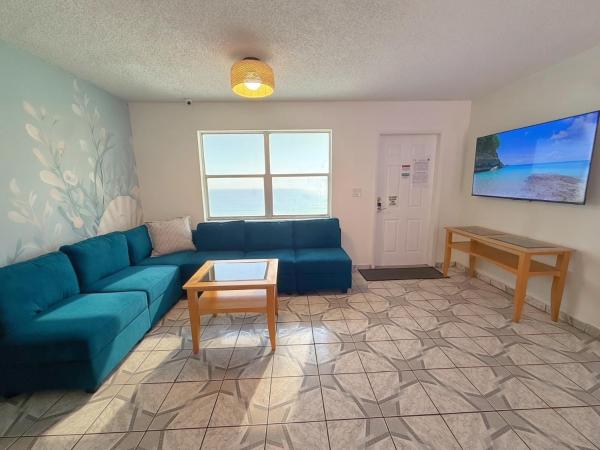 Fll Dorms - Fort Lauderdale