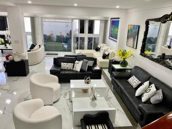 Luxury Living In San Salvador - El Salvador