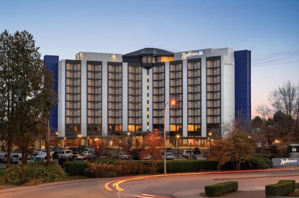 Radisson Blu Vancouver Airport Hotel & Marina - Vancouver