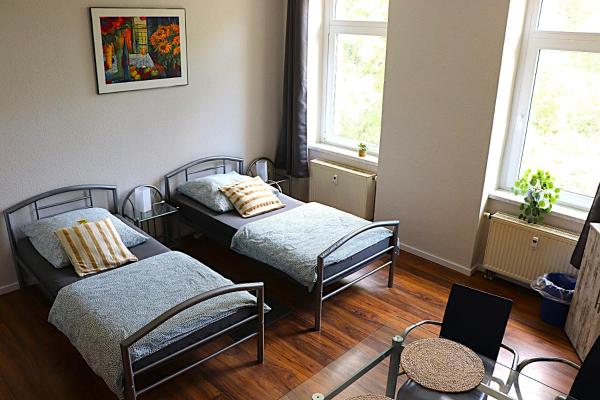 Sei Hier Gast - Fewo 4 Ferienwohnung Im Gesindehaus Warmsdorf, Zentral Zwischen Aschersleben, Bernburg Und Staßfurt - Aschersleben
