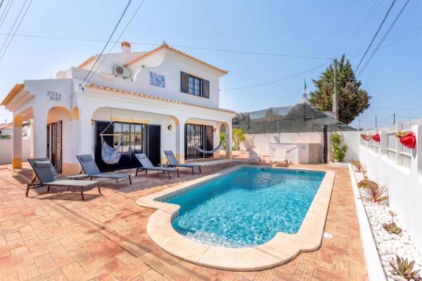 Stylish 3 Bdr Retreat With Pool By Lovelystay - Altura