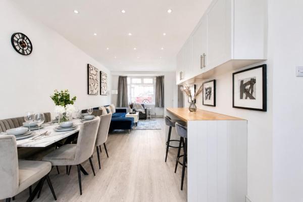 4br Deluxe Home With Garden & Free Parking - London