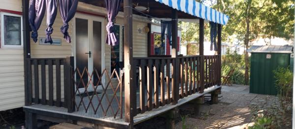Le 130 Mobile Home à Meschers Sur Gironde Au Camping L'escale - Meschers-sur-Gironde