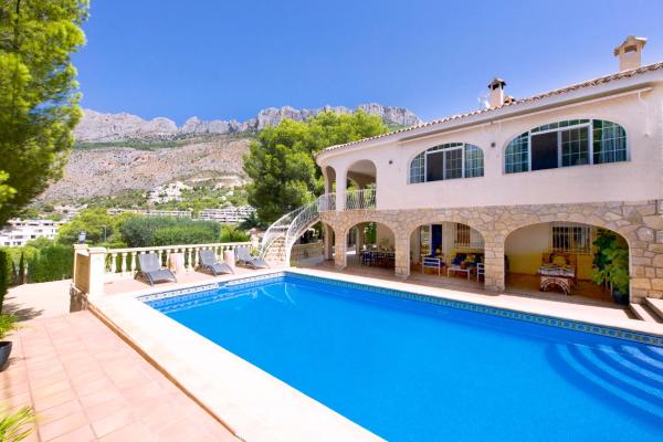 Villa Con Piscina En Altea - Altea