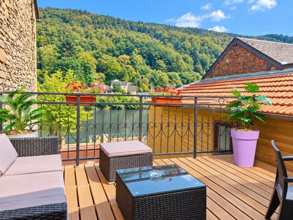 Les Gîtes De Monthermé Le Duplex Avec Vue Sur La Meuse - Ardennes