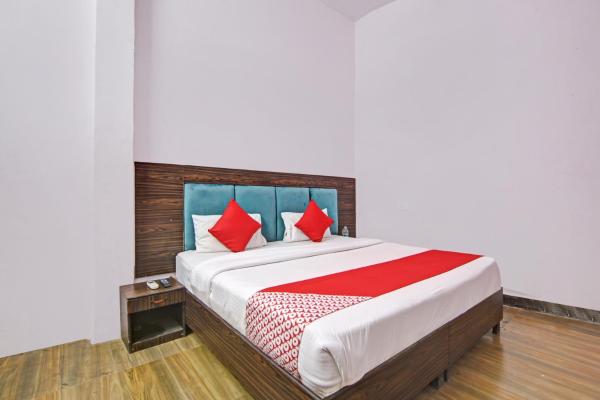 Hotel O Shubh Guest House - 가지아바드