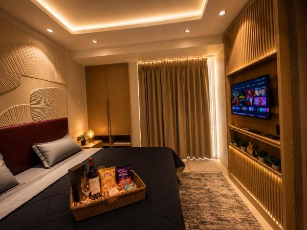 Riveroak Studio - Private Boutique Stay- Self Check-in - Ghaziabad