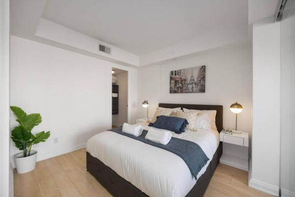 5 Star Yorkville Apt With Gym, Perfect For Tiff - Toronto