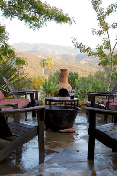 Modern Hilltop Retreat With Epic Views Near Malibu And Hiking - Point Mugu State Park, Malibu