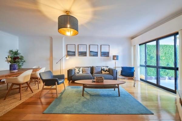 Amazing Downtown Family Apartment With Terrace And Parking - Lisboa