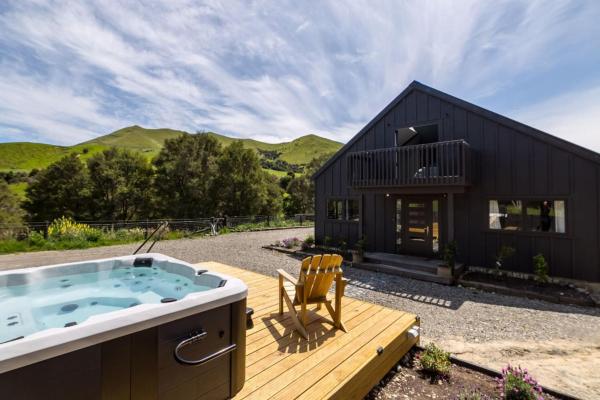 Farmhouse Retreat, Longbush - Wairarapa
