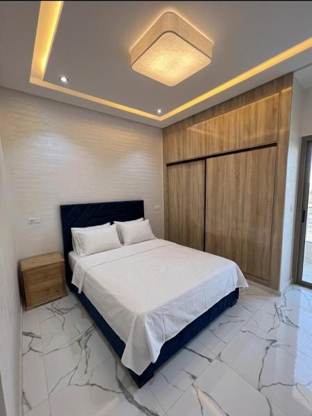 Cozy & Central Apartment Near Lahdim Square - Meknès