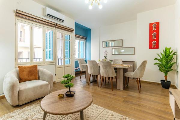 Rue - 2-br Apartment & Balcony In Mar Mikhael - Líbano