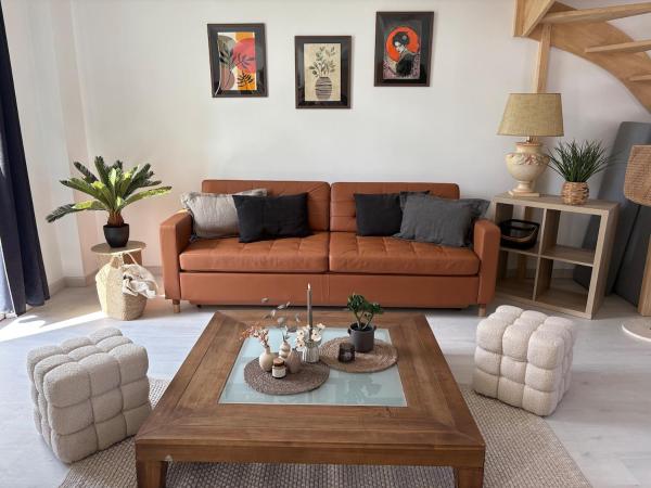 Duplex Avec Terrasse, Rue De La Mer! - Ouistreham