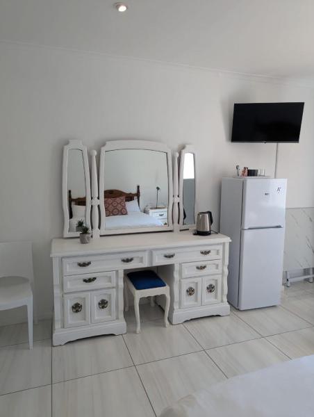 Halo House - Graaff-Reinet