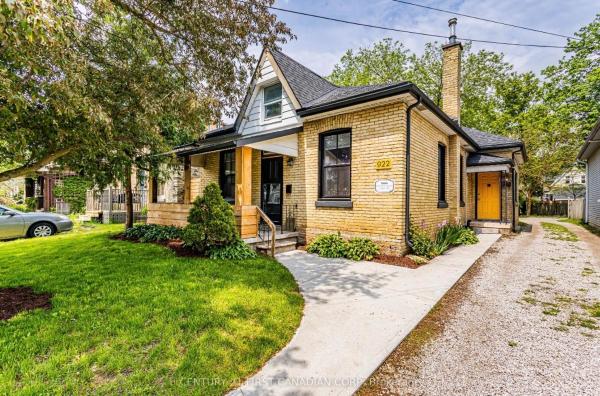 1880 Yellow-brick Cottage Executive Retreat - London