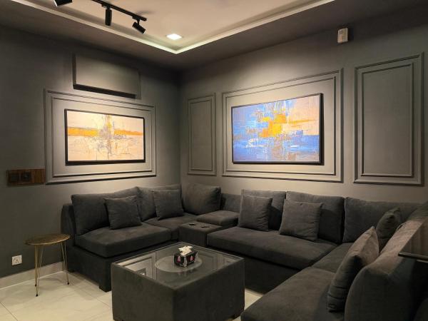 The Thirteen Opal Luxury 1br - Lahore