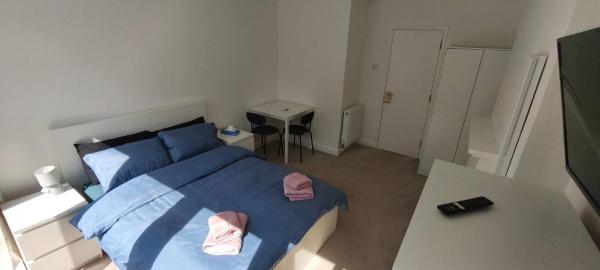 Cosy Private Studio Flat Near Broomfield Hospital - Chelmsford