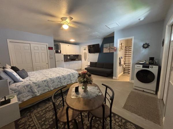 Apartamento Estudio Privado Completo Esperando Por Ti - Riverview, FL