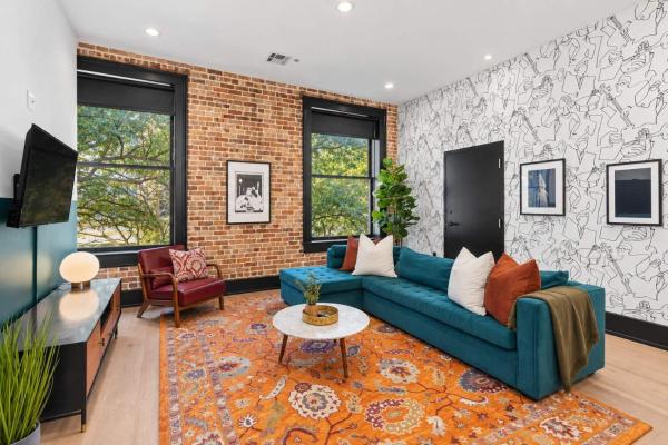 Downtown 4bd 4ba Suite Sleeps 12 Hotel - New Orleans, LA