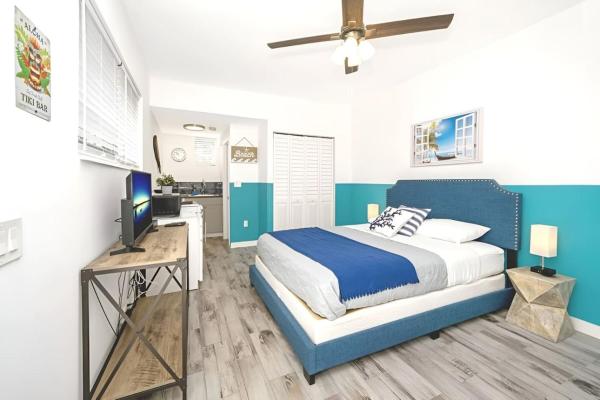 Blue Coral Studio - Pembroke Pines, FL