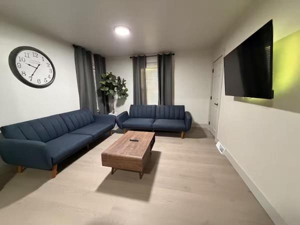 2 Story Home For Families-sleeps 12 Pax- 5 Min Downtown - Boston, MA