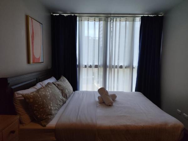 Uptown Parksuites Tower 1 - Taguig