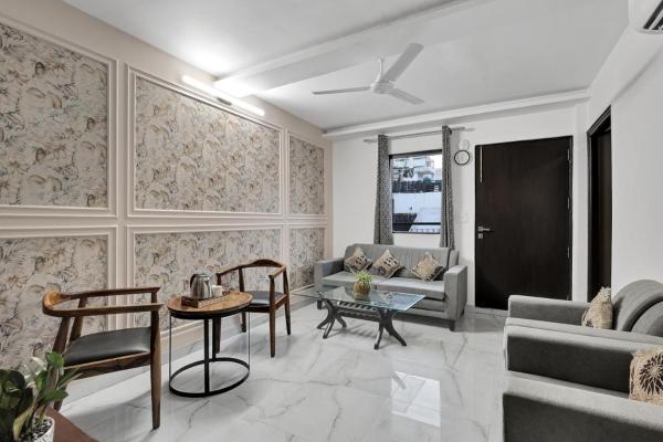Lutyens Imperial Signature Cozy Apt, Jor Bagh - Delhi
