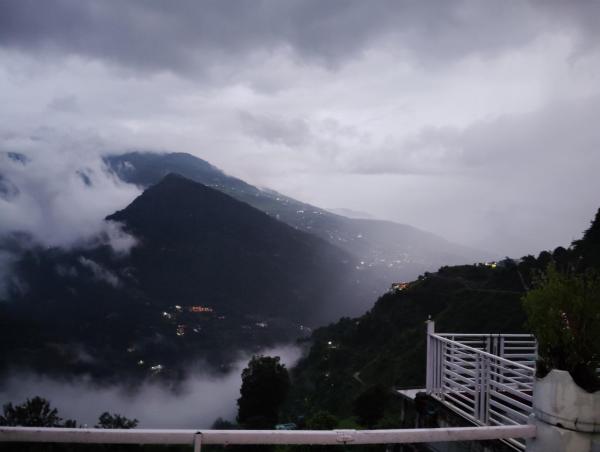 Kedar Kanth Hotel - Chamoli