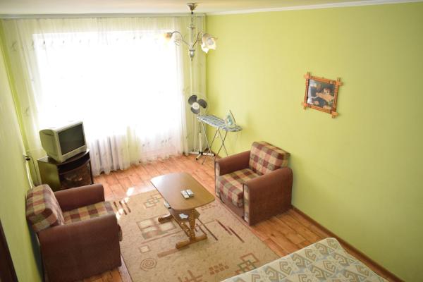 Fotografie 9: Apartment on Vasylya Chervoniya 67