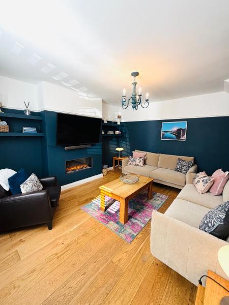 Homedecor Cottages - Castle Walk House - Alnwick