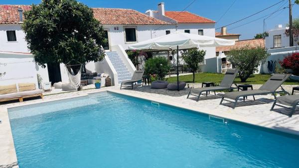 Grande Maison Familiale Centre Village - Setúbal