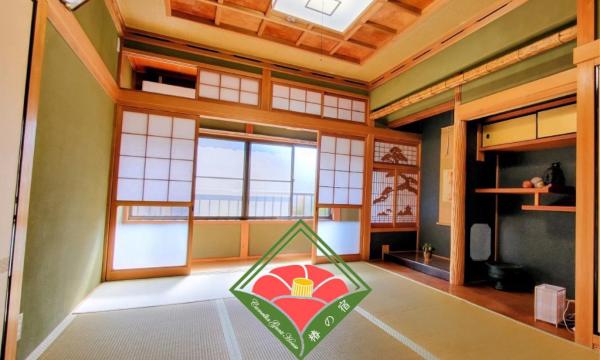 Camellia Guest House 椿の宿 坪庭付お風呂 伝統的一軒家貸切定員10名様 旅の質を高めるオプション各種体験開催 和の料理体験教室 世界文化遺産ガイド 春日奥山原生林トレイルガイドなど申込受付中 - Nara